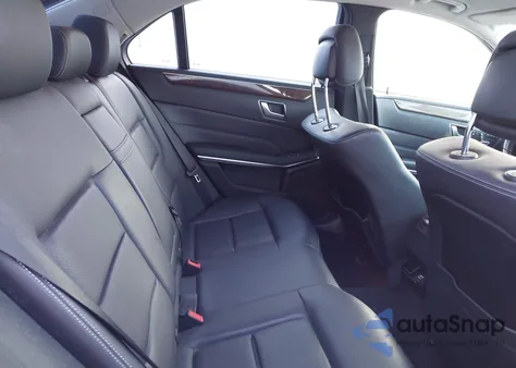 2014 Mercedes-Benz E 350 4Matic z USA, uszkodzony, nr VIN WDDHF8JB9EA880221